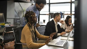 ChatGPT schlägt unternehmenseigene KI-Tools am Arbeitsplatz