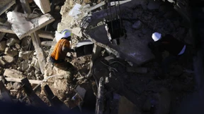 Mögliches Lebenszeichen unter Trümmern in Beirut