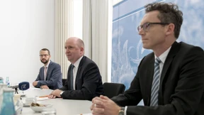 CDU verzichtet auf Bruch der Frankfurter Koalition