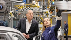 Kanzler zu Besuch bei BMW