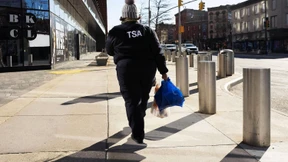 Wie Amerika lernte, die Behörden zu lieben