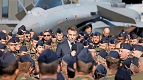 Frankreich kehrt zum Wehrdienst zurück