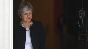 May muss in die Abwehr