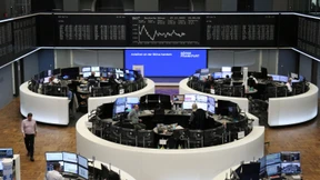 Dax stagniert knapp unter Bestmarke