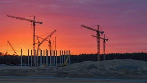 Tesla plant weniger Pfähle im Grundwasser