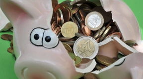 Anleger schichten in Anleihen und Festgeld um wie nie