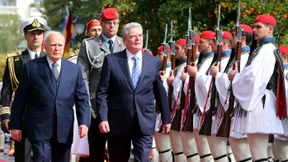 Verbunden im Guten wie im Bösen