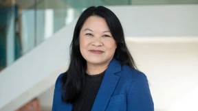 Diplomatin in der Bankenwelt