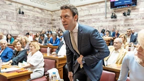 Syriza zerfleischt sich selbst