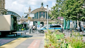 Mit Kameras und Pflanzenkübeln für einen besseren Ruf