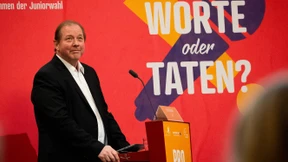 Alle Schrauben angezogen