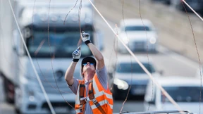 Fahren Lastwagen künftig am Draht?