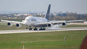 Rückkehr der Riesenflieger mit viel Getöse