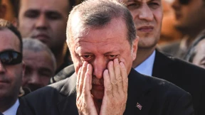 Erdogan weint bei Trauerrede für getöteten Freund
