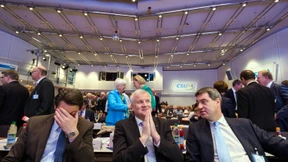 Seehofer  wird zum berechenbaren Risiko