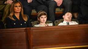 Joshua Trump schläft mitten in Trumps Rede ein