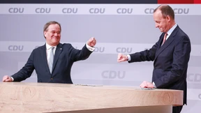 Laschet holt Merz in sein Wahlkampfteam