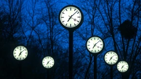 Sonntag Nacht werden die Uhren umgestellt