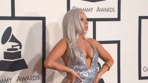 Lady Gaga sagt Konzerte wegen Schmerzen ab