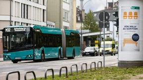 Weiterer Bus zum Flughafen