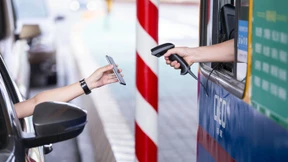 China nimmt Anbieter digitaler Bezahlsysteme an die Leine