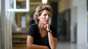 Ähnlichkeiten mit Lebenden sind beabsichtigt