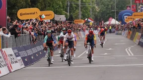 Massensturz bei chaotischem Giro-d'Italia-Auftakt