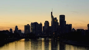 Dringende Reiseempfehlung für Frankfurt