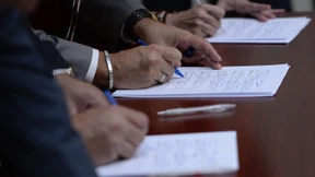 Kann mir wegen einer Unterschriftenaktion gekündigt werden? 