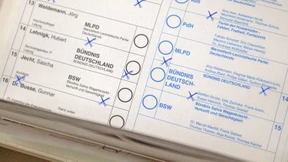 Jäger der verlorenen Stimmen