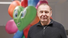 Er verteidigt die Narrenfreiheit gegen Putin