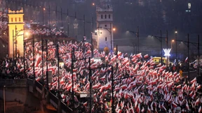 Männlich, gebildet, rechts