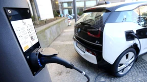 Mehr Geld für Elektroauto-Käufer