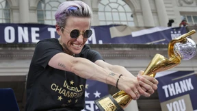 Rapinoe-Plakate mit Beleidigungen beschmiert