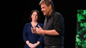 Habeck unterstützt Baerbock in Kandidatur