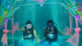 Unter-Wasser-Hochzeit am Valentinstag