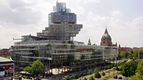 Überhebt sich die Helaba an der Nord LB?