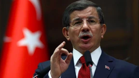 Türkische Börse erholt sich nach Davutoglu-Ankündigung wieder leicht