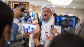 Reden und kämpfen lassen