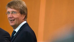 Union will niedrige Hürden für Wechsel in Wirtschaft