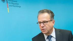 Weise fordert Wohnort-Pflicht für Asylbewerber