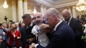 Unruhe bei Pressekonferenz