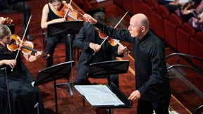 Vom Licht ins Dunkel