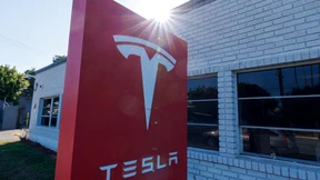 Tesla droht einmonatiger Verkaufsstopp in Kalifornien