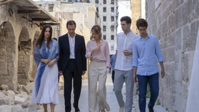 Der Diktator flaniert durch Aleppo