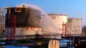 Neue Angriffe auf Ölanlagen