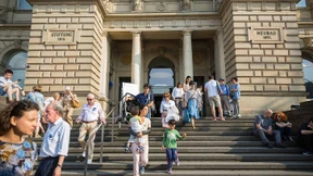 Museen arbeiten an Wiedereröffnung