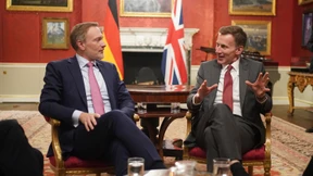 Atombomben mit dem blauen Sternenbanner?