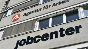 72.000 Arbeitslose leben seit sieben Jahren oder länger von Hartz IV