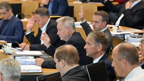 Daniel Günther kritisiert CDU für Abstimmung mit AfD